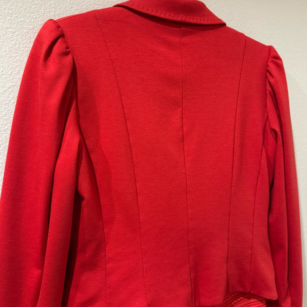 2 Piece H&M Red Skater Skirt & Matching Blazer Suit with Ribbed Pleats Size L/10 - Picture 12 of 16